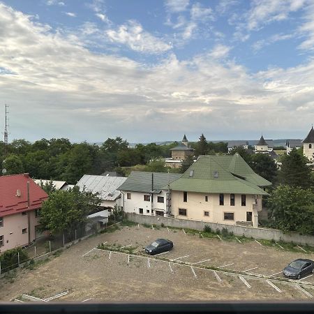 Apartament In Suceava, Zamca Apartamento Exterior foto